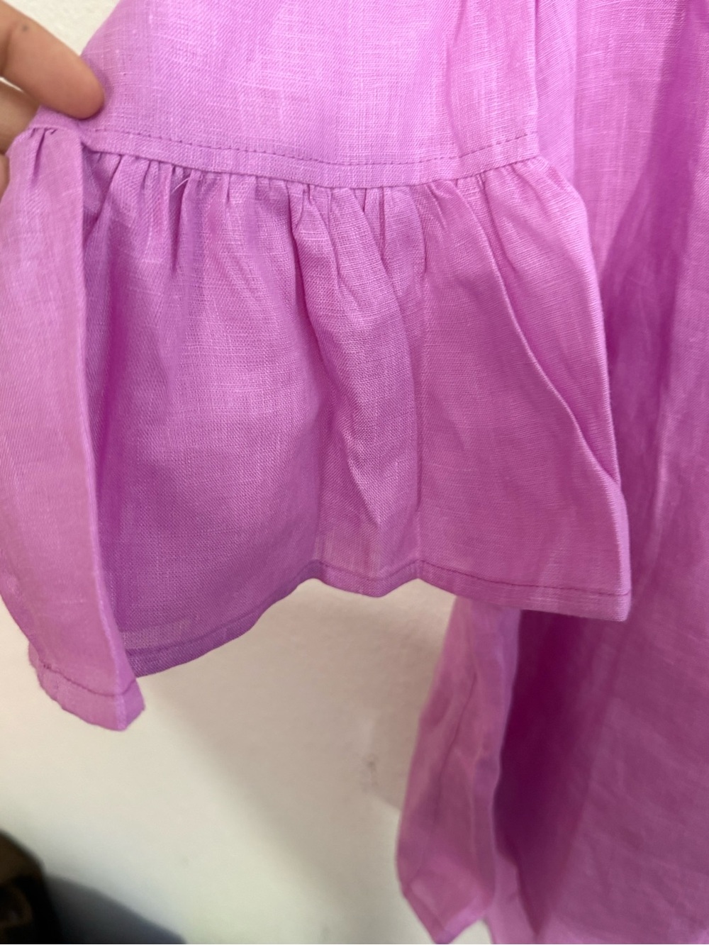 Crown linen designs women size s Lilac Ruffle-Sleeve Linen-Blend Blouse - Picture 6 of 8